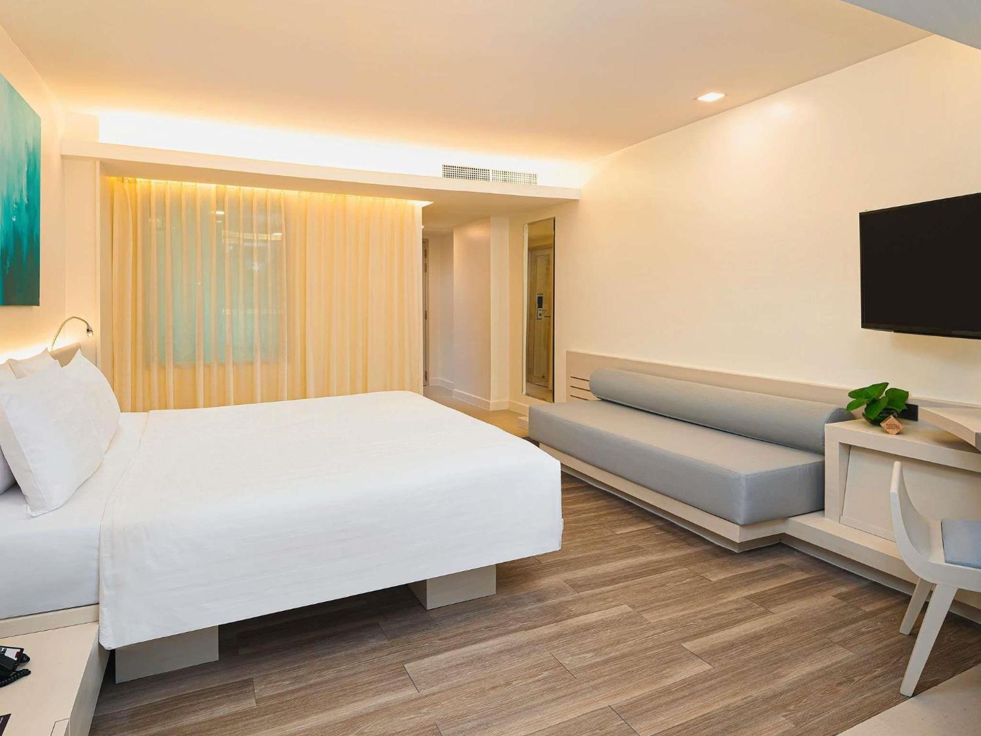 Deluxe King Room,1765826894:JPEG