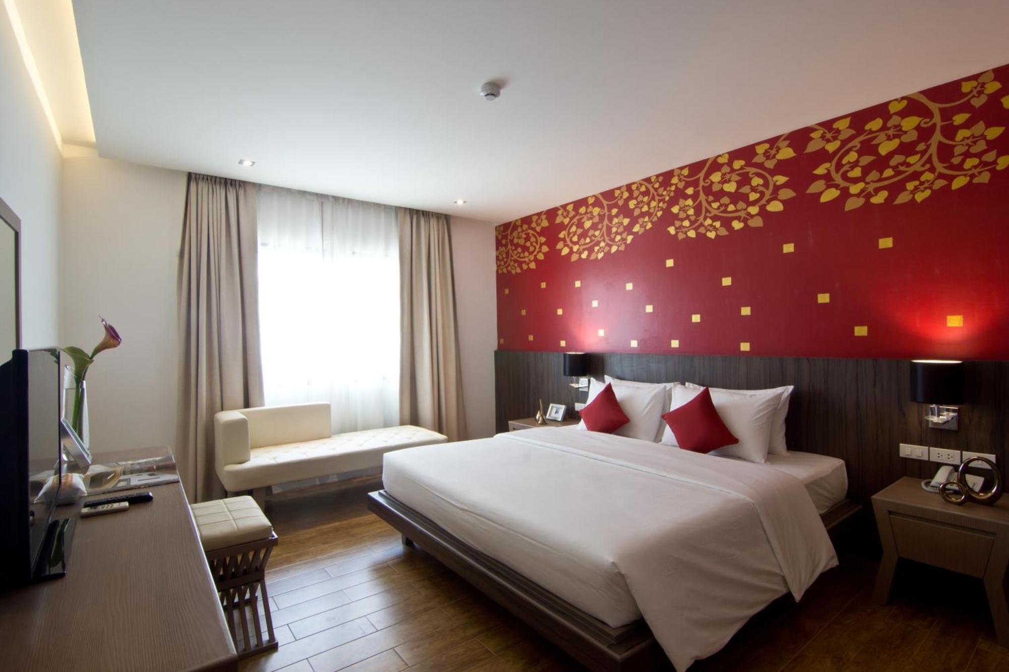 Superior Double or Twin Room,237468413:JPEG